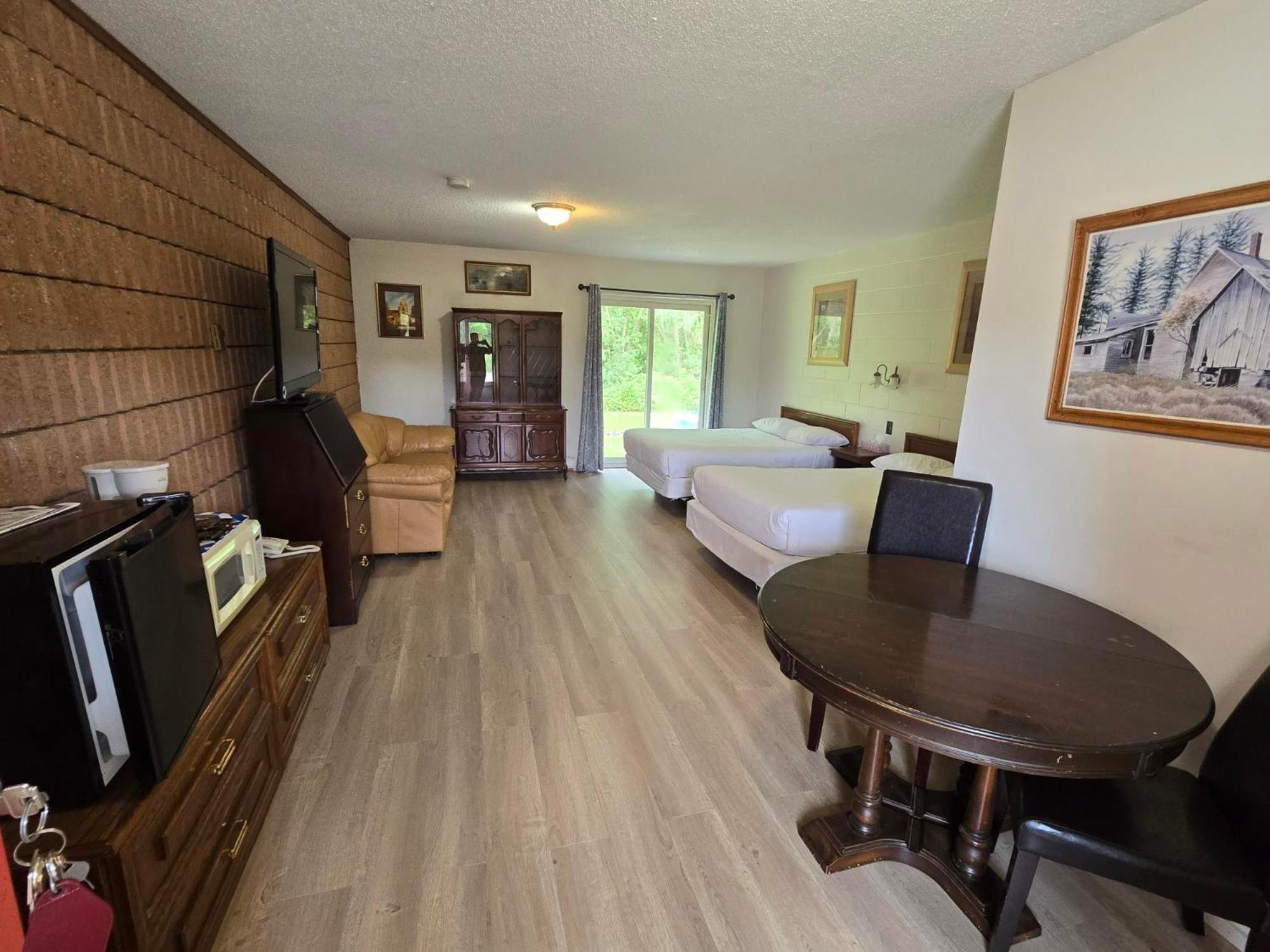Top Notch Motel Wiarton Eksteriør bilde